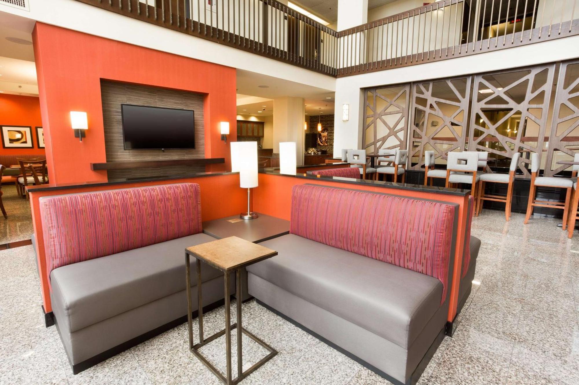 Drury Inn & Suites St. Louis Airport Edmundson Extérieur photo